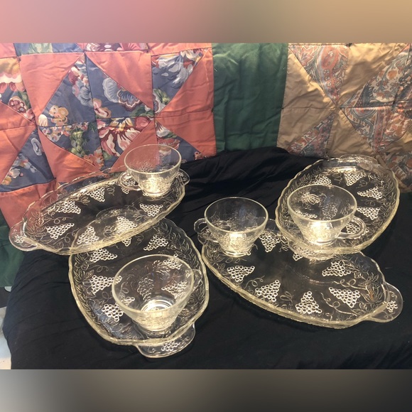 Serva-Snack Anchor Hocking Glass 4pc set - Picture 7 of 12